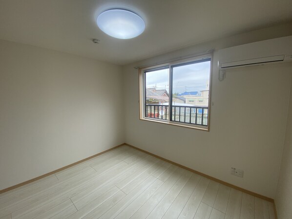 ネストプラス浜田の物件内観写真